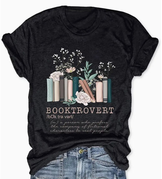 Booktrovert T-Shirt