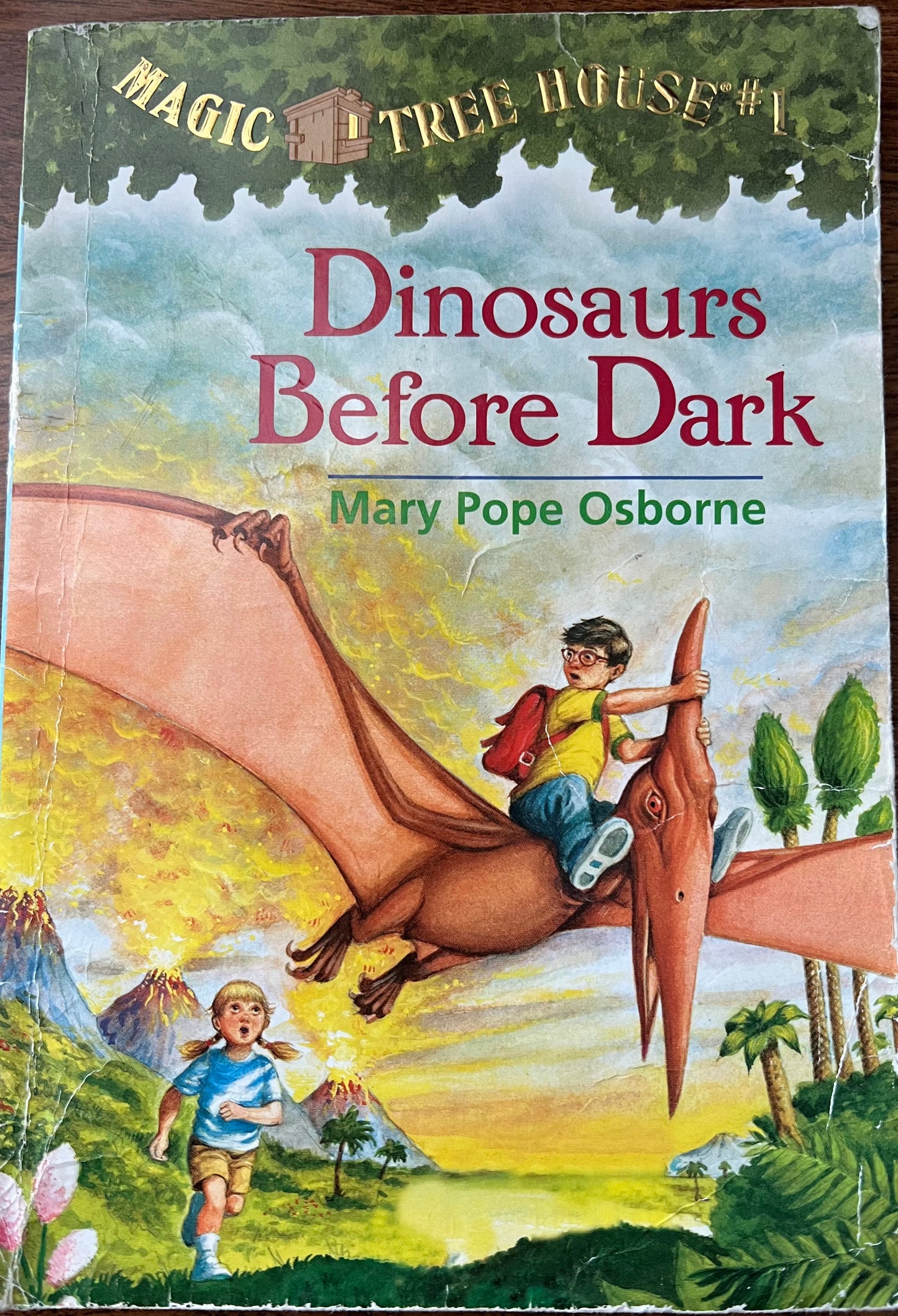 Dinosaurs Before Dark